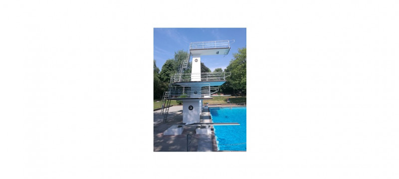 Sanierung Sprungturm im Freibad Kaifu